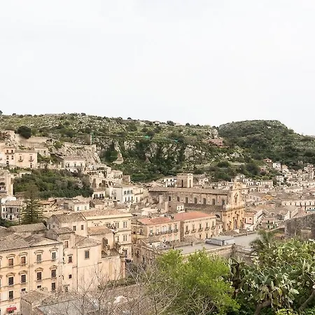 Casa Petra Con Vista Modica